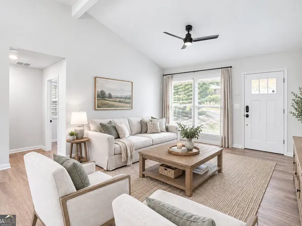 2426 Woodland Dr NW, Kennesaw, GA 30152