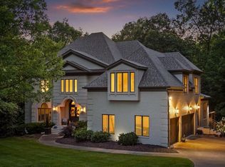 1413 E Brow Rd, Signal Mountain, TN 37377