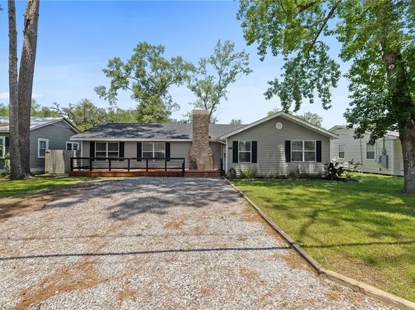 285 8th Street Dr, Ponchatoula, LA 70454
