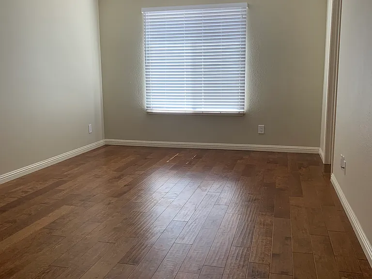 2nd bedroom, upstairs suite