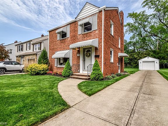 2nd image of 1785 Idlehurst Dr