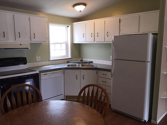 Kitchen with dinning 