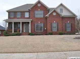 136 Lansdowne Dr, Madison, AL 35758