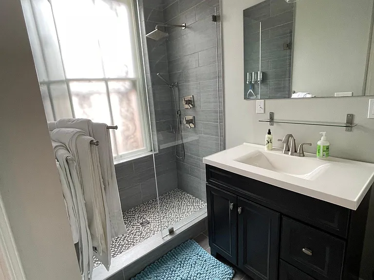 1657 Story Ave #2 — Photo 8