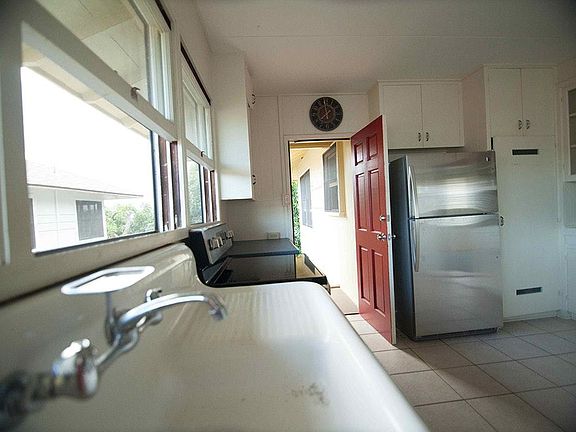 Large Kitchen!