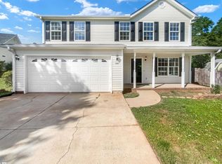 332 Red Fox Ln, Chesnee, SC 29323