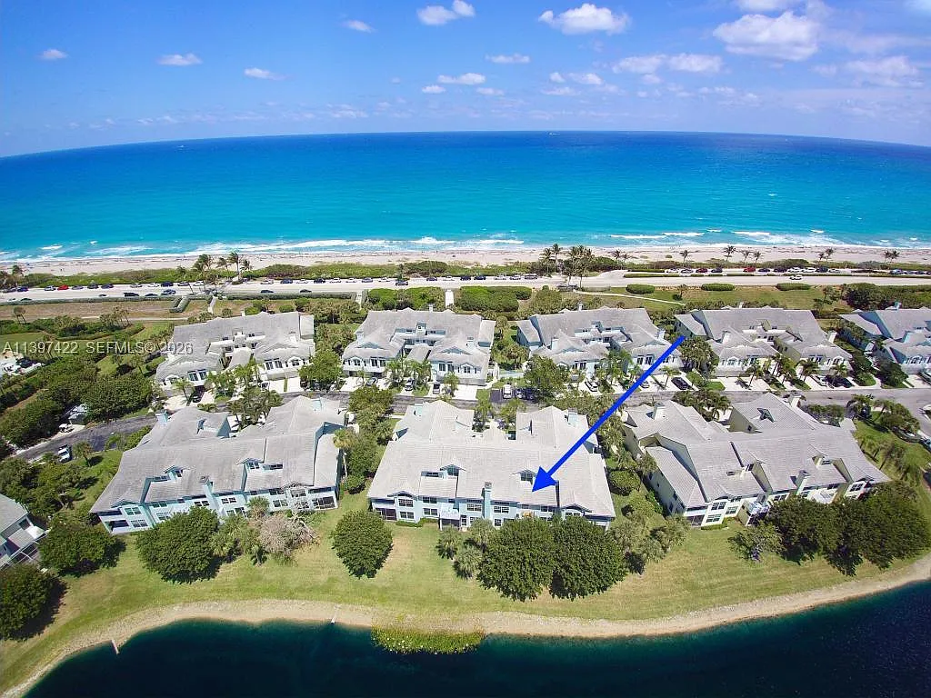 Sea Colony Condo — Photo 2