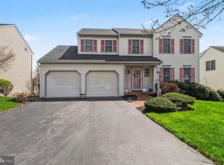 143 Jacobs Creek Dr, Hershey, PA 17033