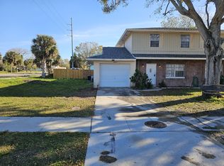 2400 Wilson Ave, Largo, FL 33770