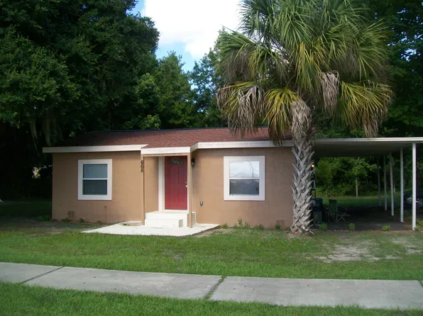 668 NE 8th Ave, Crystal River, FL 34428