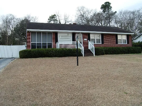 1147 Gloria St, Orangeburg, SC 29115