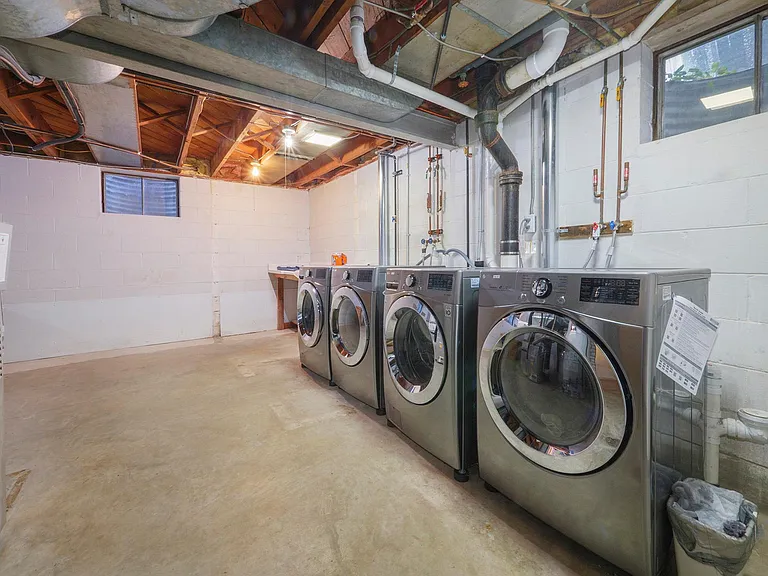 516 Berkley Ave #1 — Photo 33
