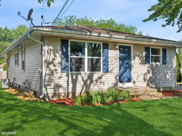 1314 N Page St, Marengo, IL 60152