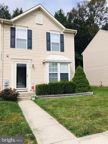 1st image of 71 Guilford Pl