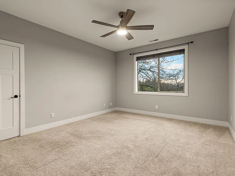 7898 SW Capitol Hill Rd — Photo 9