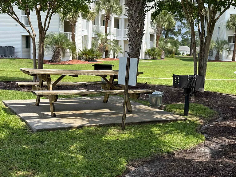 653 Tupelo Ln #14-A — Photo 22