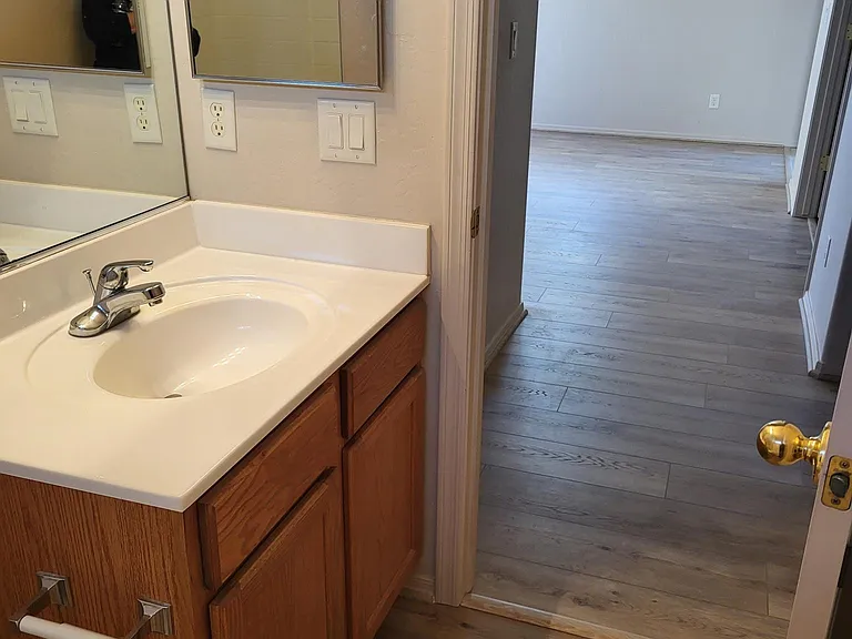 995 Piedmont Ct — Photo 24