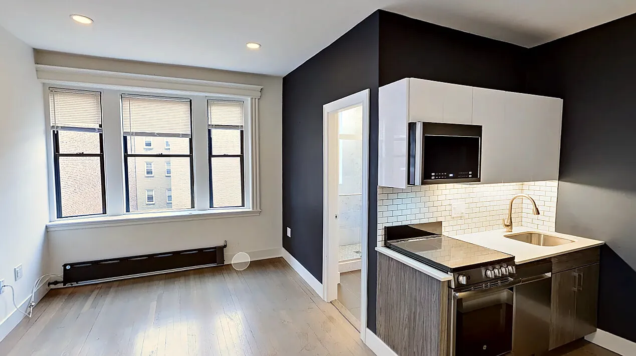 1 bed, $2,875 — Photo 1