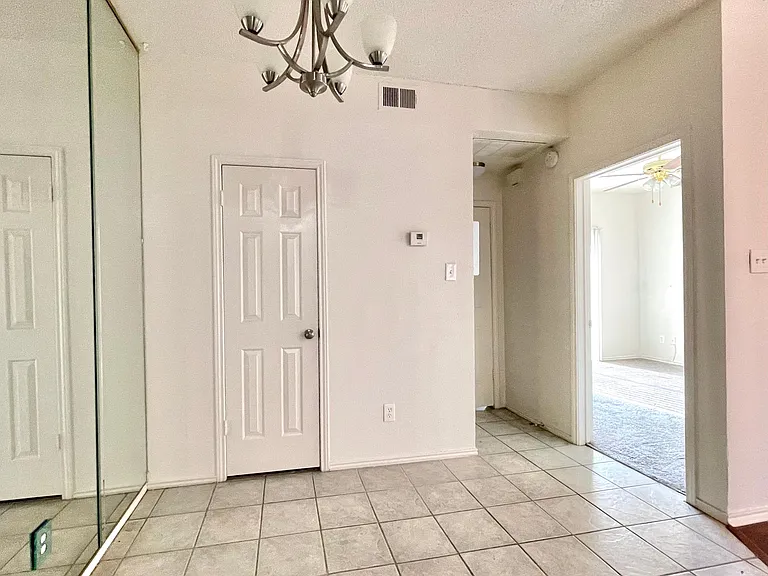 5720 Marquita Ave #7 — Photo 6