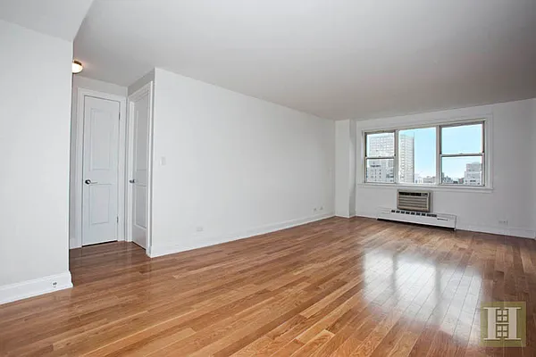 Rented by Halstead Real Estate | media 2