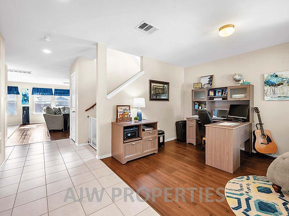 3rd image of 9208 Bellgrove Ct