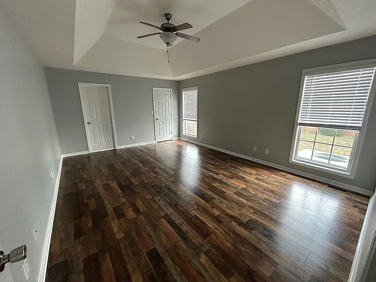 3930 Stella Dr — Photo 8