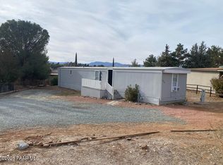 17429 E Bob White Rd, Mayer, AZ 86333