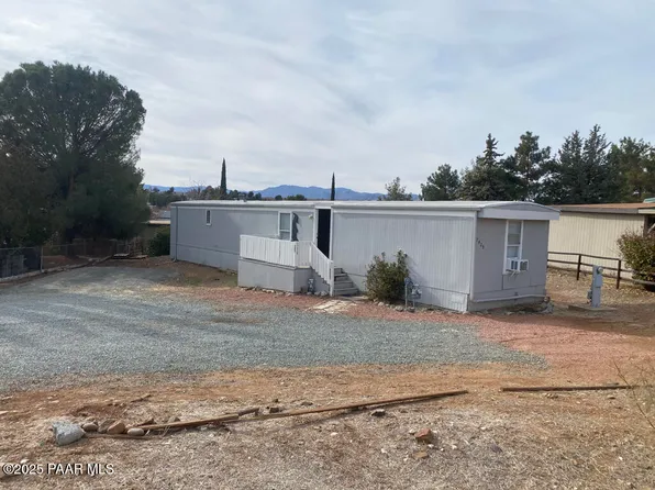 17429 E Bob White Rd, Mayer, AZ 86333