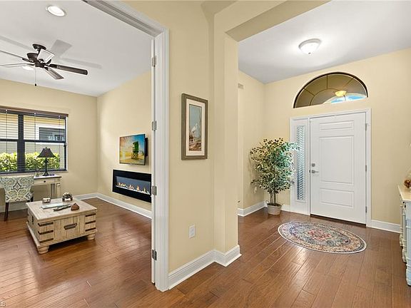 4th image of 21283 Estero Vista CT