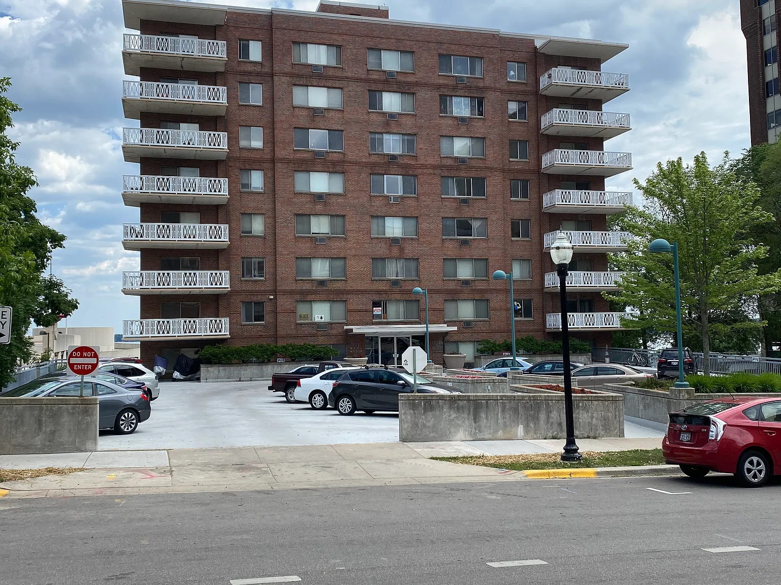 111 West Wilson — Photo 1