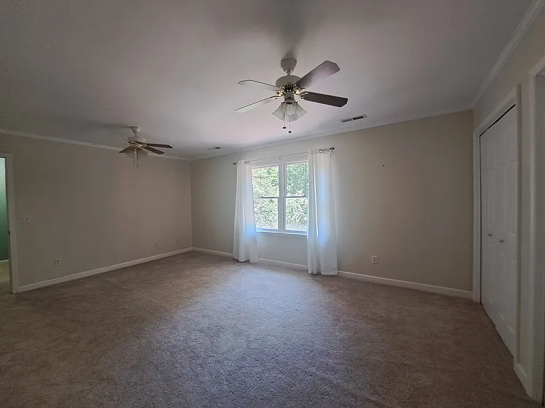 11 Roberts Rd — Photo 22