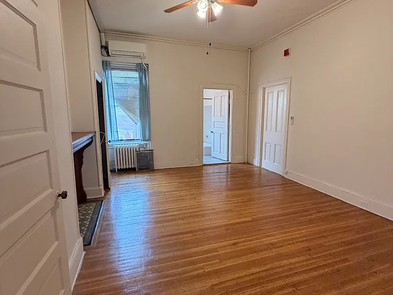 1630 Spruce St #3F — Photo 1