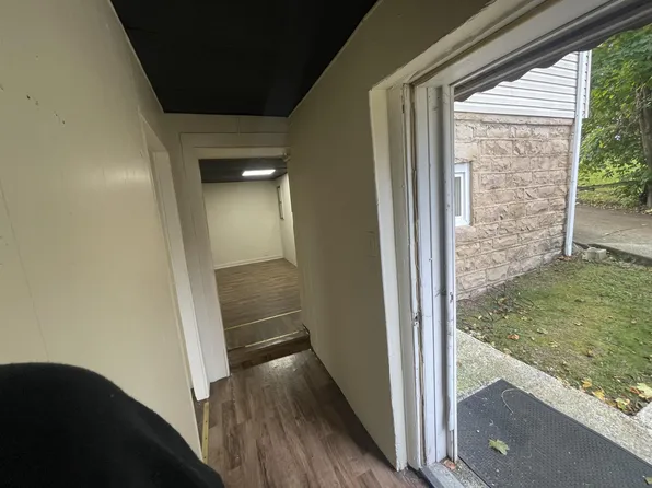 129 E Main St, Beckley, WV