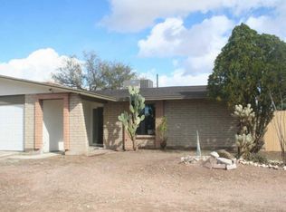 5689 S Bryant Ave, Tucson, AZ 85706
