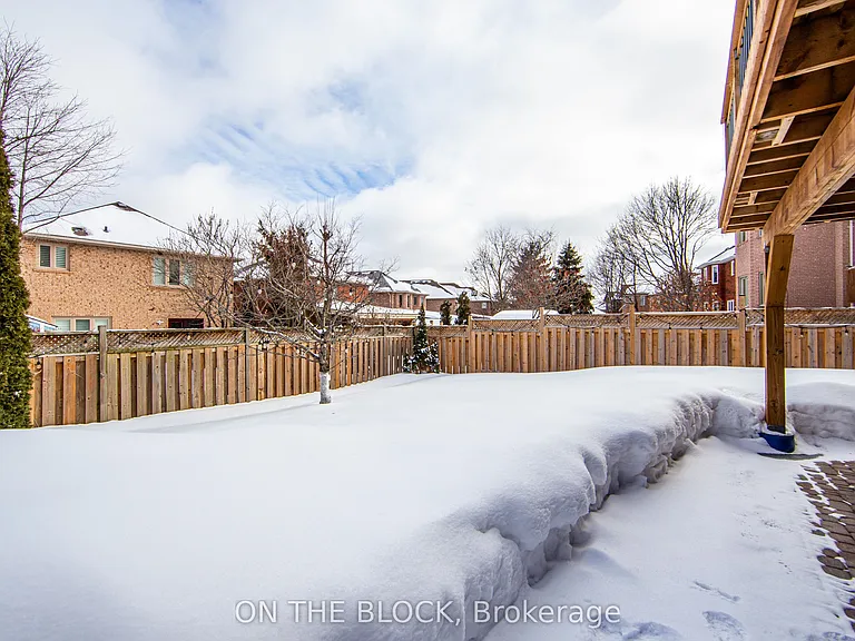 23 Casa Grande St — Photo 32