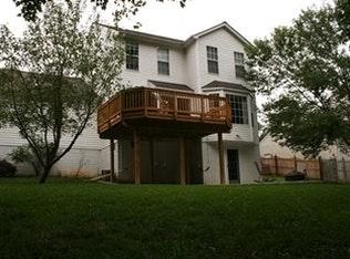 9242 Matthew Dr, Manassas Park, VA