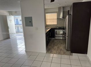 221 Meridian Ave APT 406, Miami Beach, FL 33139