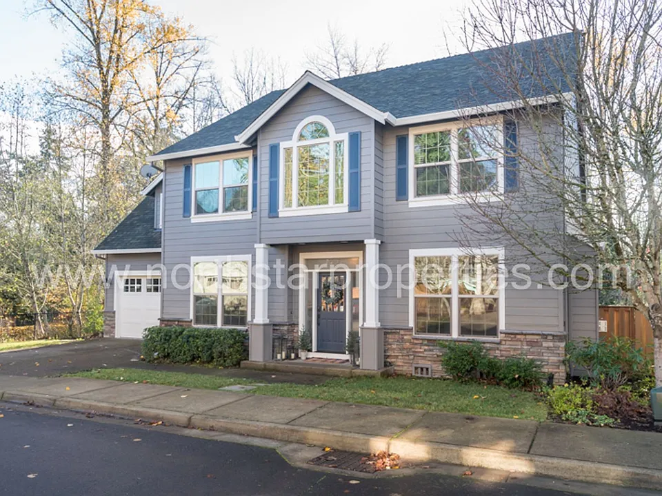 7830 SW Litz Ct