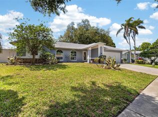 1668 Allens Ridge Dr N, Palm Harbor, FL 34683