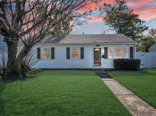 1814 Somerville Dr, Hampton, VA 23663