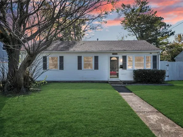 1814 Somerville Dr, Hampton, VA 23663