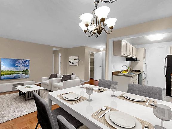 2nd image of 10201 Grosvenor Pl APT 1227