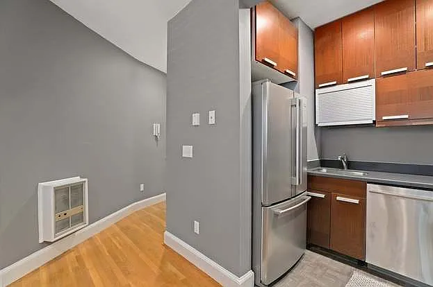 121 Salem St #2C — Photo 4