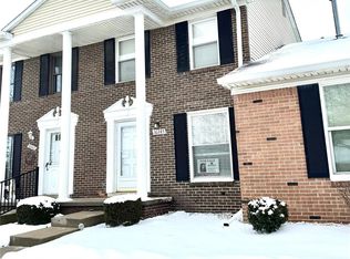 16285 Raleigh Square Dr, Southgate, MI