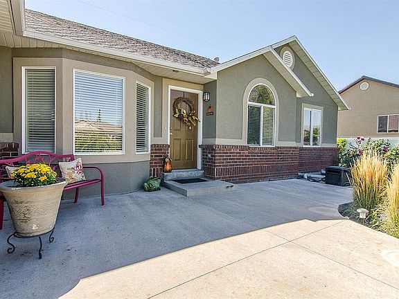 3rd image of 5807 W Hill Stone Dr