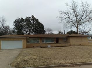451 N 19th St, Enid, OK 73701