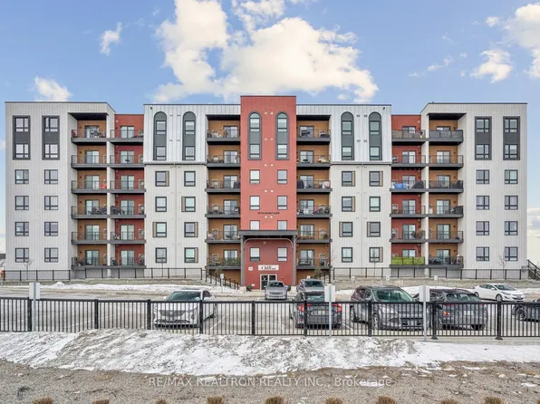 10 Culinary Ln #311, Barrie, ON L9J 0K2