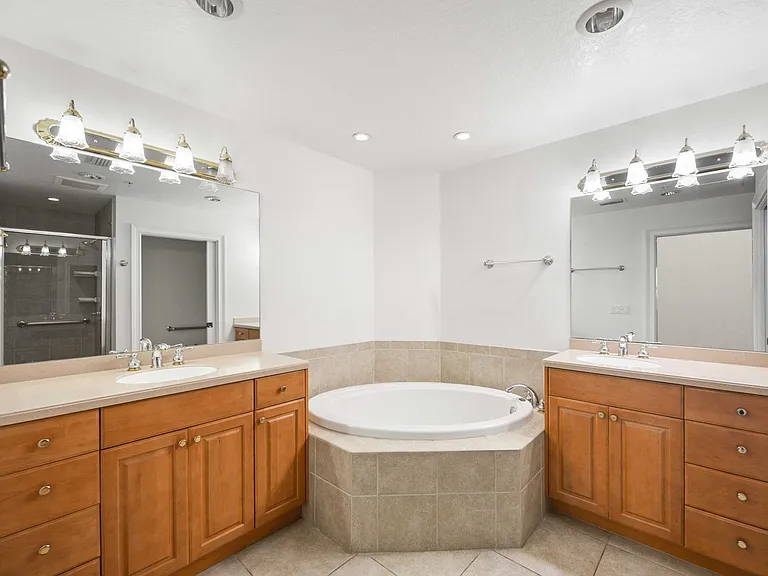 606 Riviera Dunes Way #302 — Photo 30