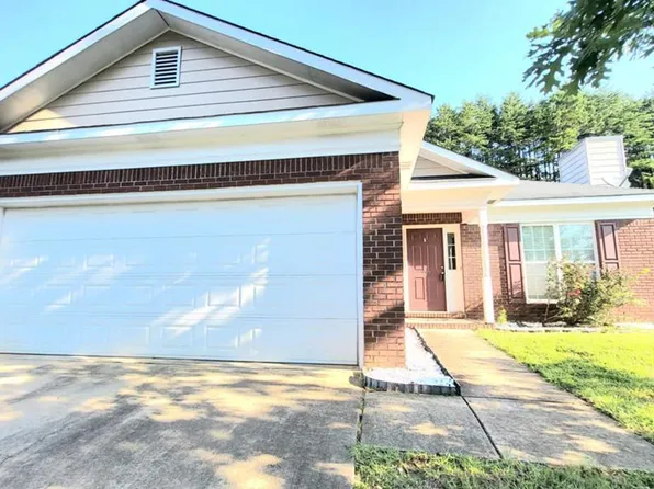 8018 Santee Ct, Columbus, GA 31909