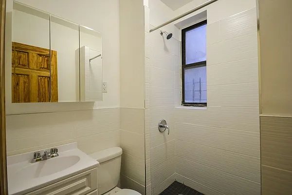 Rented by Bold New York | media 14